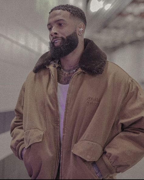 Obj Outfits, Odell Beckham Jr Hair, Odell Beckham Jr Haircut, Odel Beckham, Faded Beard, Skin Fade Hairstyle, Black Men Fashion Urban, Black Outfit Men, Black Men Beards