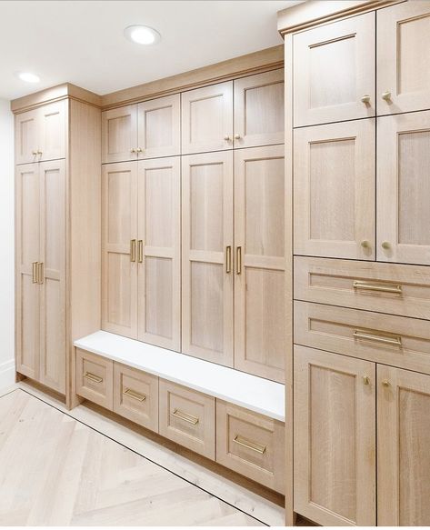 Designer Mudroom, Custom Laundry Room Cabinets, Mudroom Cabinetry, Mudroom Inspiration, Mudroom Addition, Mudroom Remodel, Mudroom Storage, Custom Laundry Room, Mudroom Cabinets