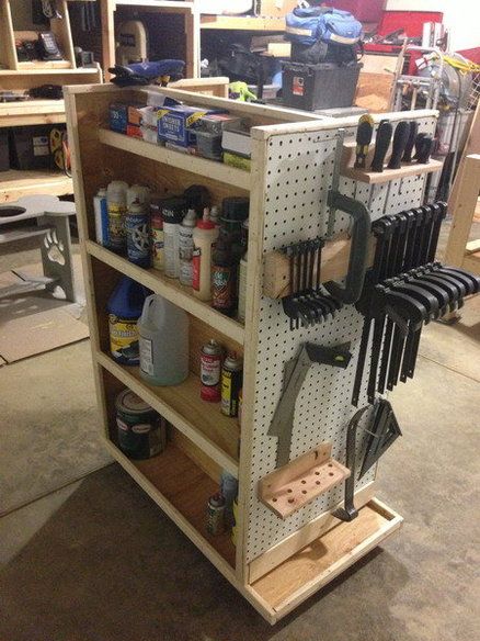 Garage Storage Inspiration, Power Tool Storage, Diy Rangement, Garage Tool Storage, Woodworking Shop Layout, Tool Storage Diy, Tool Cart, Diy Workbench, Garage Work Bench