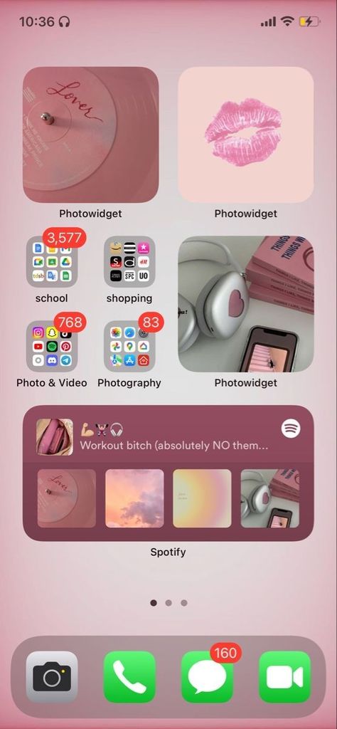 Pink Aesthetic Theme Iphone, Iphone Aesthetic Home Screen Ideas, Iphone Inspo Home Screen Pink, Customized Homescreen Iphone, Iphone 12 Widget Ideas, Pink Iphone Theme Ideas, Iphone Layout Homescreen Ideas Pink, Iphone Costumization Ideas, Pink Iphone Organization