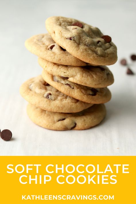 Soft Chocolate Chip Cookies Recipe, Easy Cookie Dough, Levain Bakery, Chocolate Cookie Dough, Soft Chocolate Chip Cookies, Easy Chocolate Chip Cookies, Chewy Chocolate Chip, Chewy Chocolate Chip Cookies, Chip Cookie Recipe