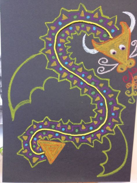 Asian Art Projects, 3rd Grade Art Lesson, Chinese Dragon Art, Chinese Dragons, Basic Art, Dragon Chino, Chinese New Year Dragon, Chinese New Year Crafts, New Year Art