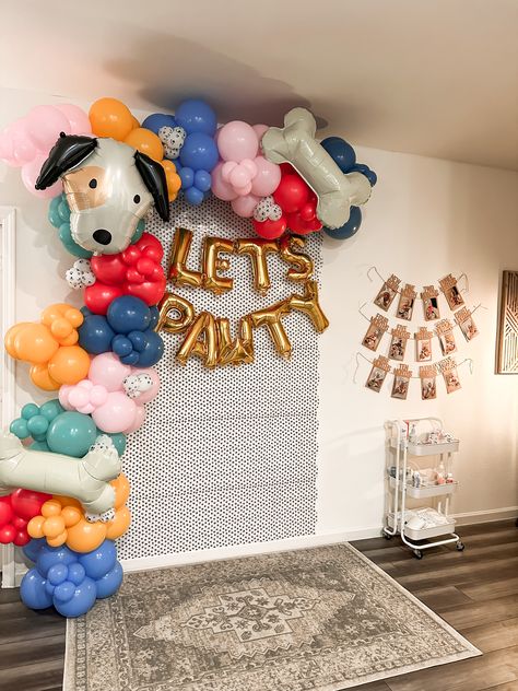 Dog themed birthday party #dogtheme #firstbirthdayideas #partytheme #barkday #letspawty #firstbarkday #babyboy #oneyear #dalmatianprint #pawprint #balloongarland #dogballons #targetdogparty #daintydaledesigns #balloonart #balloonbusiness #fortworthtexas #balloondecoration #balloongarlandideas #firstbirthdayballoongarland Birthday Decorations For Dogs, Dogs Birthday Ideas Decorations, Dog Fiesta Party, Dogs 1st Birthday Ideas Puppy Party, Dog’s Birthday Party, 1 Year Puppy Birthday, Dog Birthday Balloon Garland, Dog Half Birthday, First Birthday For Dog Puppy Party