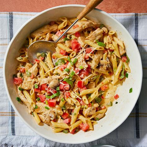 Cajun Chicken Pasta Spaghetti Sides Dishes, Pasta Recipes For Kids, Cajun Chicken Pasta Recipes, Slow Cooker Pasta Recipes, Cajun Pasta, Fettuccine Alfredo Recipes, Vegetarian Pasta Recipes, Slow Cooker Pasta, Cajun Chicken Pasta