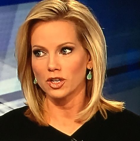 Shannon Bream Shannon Bream Hairstyle, Shannon Bream, Girl Celebrities, News Anchor, Fox News, Anchors, Sheer Lace, Role Models, Red Hair