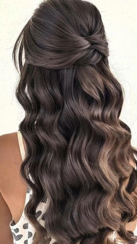 Prom Hair Up, Bridesmaid Hair Inspo, Hoco Hairstyles, Quince Hairstyles, Long Hair Wedding Styles, Wedding Hair Inspiration, Hair Up Styles, Hair Stylist Life, Half Up Half Down Hair