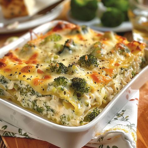 Easy Chicken and Broccoli Lasagna Easy Recipe in 2024 Chicken And Broccoli Lasagna, Broccoli Lasagna Recipe, Broccoli Lasagna, Easy Chicken And Broccoli, Chicken Lasagna Recipe, Béchamel Sauce, Chicken With Italian Seasoning, Lasagna Noodles, Chicken Lasagna