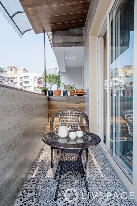 balcony tiles-balcony flooring ideas-mosaic tiles for balcony Balcony Wall Tiles Ideas Apartment, Balcony Wall Tiles, Casa Rock, Narrow Balcony, Balcony Shade, Balcony Tiles, Balcony Wall, Wooden Floor Tiles, Interior Balcony