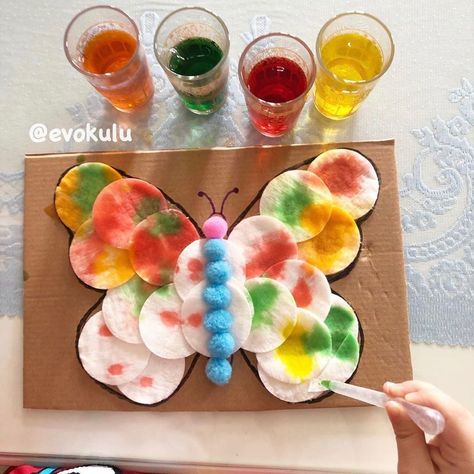 DIY Play Ideas | Kid’s activities on a budget! Swipe 👉to see more play ideas! - Credit: @evokulu - #learningthroughplay #playbasedlearning #earlylearning … | Instagram Diy – Velikonoce, White Gravy, Easter Decorations Ideas, Toddler Arts And Crafts, Baby Learning Activities, Daycare Activities, Spring Crafts For Kids, Preschool Art Activities, Ideas For Easter Decorations