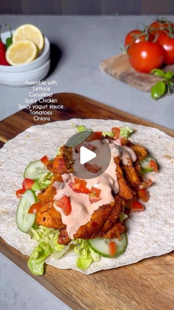 Spicy Chicken Wrap Recipes, Chicken Wrap Sauce, Chipotle Chicken Wrap, Lunch Box Meals, Wrap Recipes For Lunch, Veg Wraps, Spicy Chicken Wrap, Chicken Wraps Healthy, Grilled Chicken Wraps