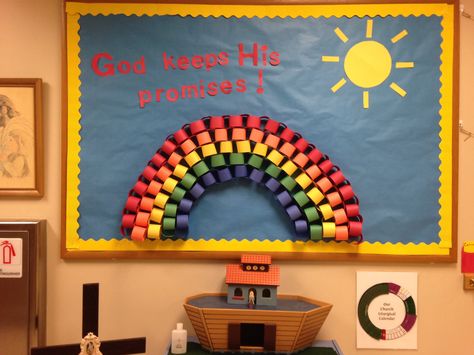 Noah's Ark Bulletin board Noah Ark Bulletin Board Ideas, Noah's Ark Vbs Decorations, Noah's Ark Bulletin Board Ideas, Noahs Ark Bulliten Boards, Noahs Ark Classroom Decorations, Noahs Ark Vbs Decor, Noah’s Ark Classroom Theme, Leslie Stephens, Noahs Ark Vbs