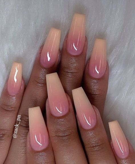 French Pedicure, Unghie Nail Art, Ombre Acrylic Nails, Summer Nail Art, Dekor Diy, Nail Art Designs Summer, Summer Acrylic Nails, Nagel Inspo, Short Nail Designs