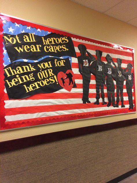 Veterans Day At School, Veterans Day Posters For School Ideas, School Veterans Day Decorations, Veterans Day Celebration Ideas, Veteran Day Poster Ideas, Veterans Day School Decorations, Veterans Day Posters For School, Veterans Day Bulletin Board Ideas, Veterans Day Poster Ideas