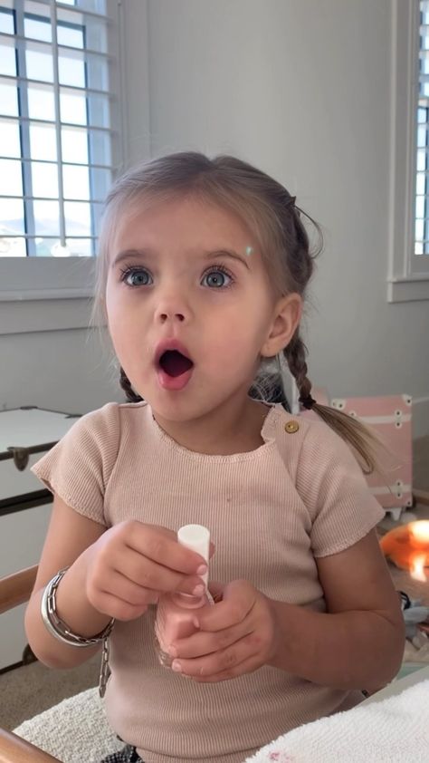 Halston Blake Fisher Instagram, Halston Blake Fisher, Halston Fisher, Preppy Toddler, Cute Toddler Hairstyles, Taytum And Oakley, Baby Boy Hairstyles, Lily Grace, Famous Babies