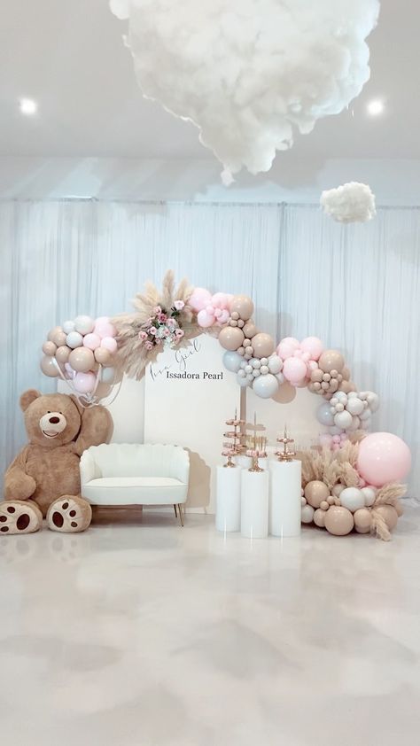 Decor Aqiqah Baby Girl, Baby Girl Christening Decorations, Aqiqah Decoration, Girl Christening Decorations, Christening Backdrop, Luxury Baby Shower, Birthday Balloons Pictures, Baby Party Decorations, Christening Decorations