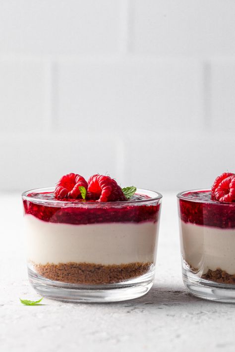 No-Bake Vegan Cheesecake Jars - Crumbs & Caramel Cheesecake In Glass Jars, Vegan Cheesecake In A Jar, Vegan Desserts In A Jar, Vegan Dessert Shooters, Vegan Cheesecake Cups, Vegan Cheesecake No Bake, Cheesecake Bowls, Vegan No Bake Cheesecake, No Bake Vegan Cheesecake