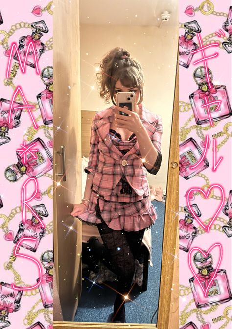 Gyaru Fashion Ganguro, Gyaru Updo, Agejo Gyaru Makeup, Updo High Ponytail, Gyaru Stickers, Gyaru Rokku, Updo High, Danganronpa Oc, Gyaru Brands