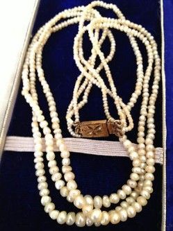 Basra Pearls, Graduated Pearl Necklace, Persian Gulf, Saltwater Pearls, Real Pearls, Bahrain, Rare Photos, Pearl Color, Natural Pearls