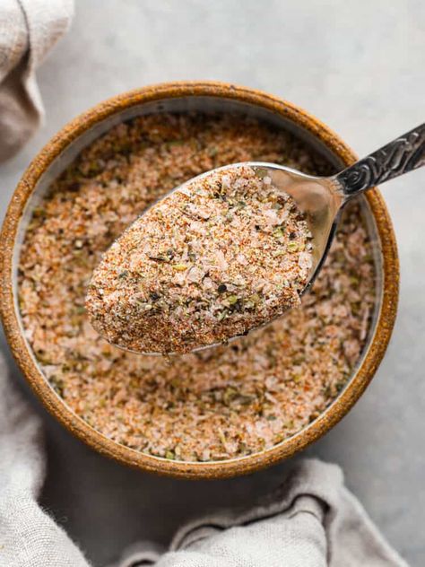 Easy Chicken Seasoning, Prime Rib Rub Recipe, Baked Chicken Seasoning, Best Chicken Seasoning, Prime Rib Seasoning, Rib Rub Recipe, Chicken Seasoning Recipes, Prime Rib Roast Recipe, Rib Roast Recipe