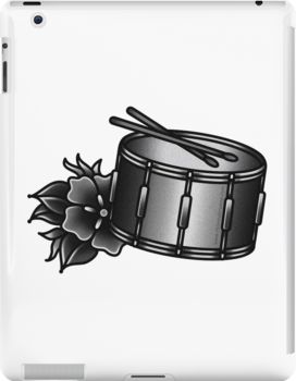 Drum Kit Tattoo, Drum Tattoo Ideas For Women, Drumset Tattoo, Drums Tattoo Ideas, Traditional Music Tattoo, Snare Drum Tattoo, Drummer Tattoo, Dad Memorial Tattoo, Drum Tattoo