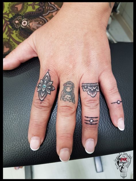 Finger Tattoo Cover Up, Finger Tattoo Cover Up Ideas, Tat Rings, Fingers Tattoo, Ring Finger Tattoo, Toe Tattoos, Ring Finger Tattoos, Koi Tattoo, Tattoo Cover Up