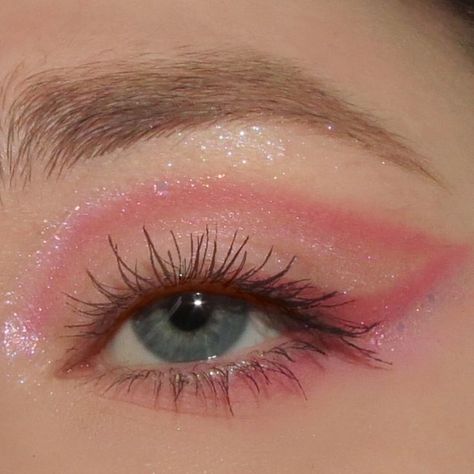 Maquillage On Fleek, Concert Makeup, Day Makeup Looks, Cute Eye Makeup, Pink Eye Makeup, Valentines Day Makeup, Ethereal Makeup, Pinterest Makeup, Dope Makeup