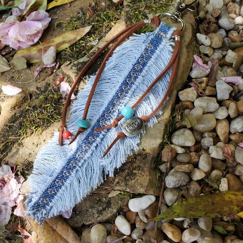 Feather keychain Hope Denim keychain Denim Feather Charm | Etsy Denim Keychain, Apron Diy, Boho Bag Charm, Feather Keychain, Tattoo Spots, Denim Earrings, Feather Diy, Fabric Feathers, Denim Crafts Diy