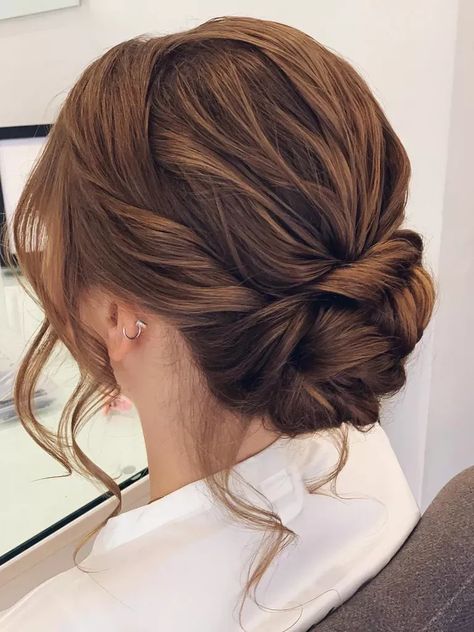 Romantic loose bun Simple Bride Updo Hairstyles, Loose Updo Medium Length Hair, Wedding Hairstyles For Fine Hair With Veil, Romantic Loose Bun, Bride Updo Hairstyles With Headband, Wedding Updo Low Bun, Classic Bride Hair, Wedding Makeup Brown Hair, Bride Up Do