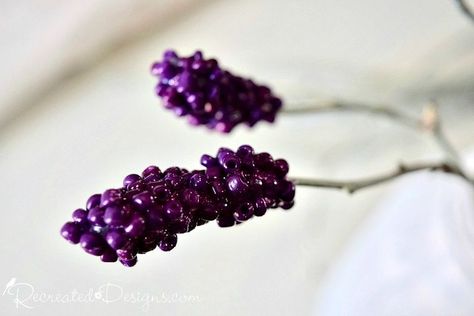 Do THIS with beads to make high-end decor for your table! - You won't believe this only takes 1 hour to make! Lavender is such a gorgeous flower both in its looks and smell. Make these pretty Lavender stems with just some twigs from outside...  by Recreated Designs Beaded Trees, Floral Crafts, Easter Egg Tree, Flower Stems, Giant Paper Flowers, Crafty Creations, Fusion Mineral Paint, Lilac Flowers, Cabin Ideas