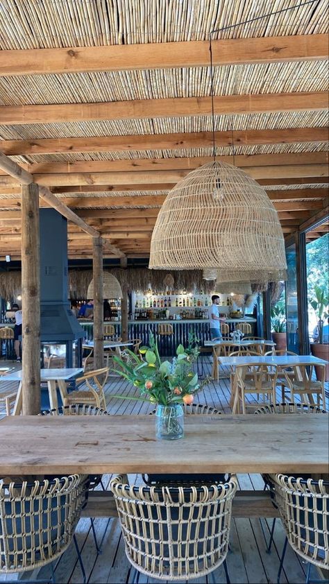 Boho Style Bar Restaurant, Boho Style Restaurants, Boho Beach Restaurant, Boho Style Restaurant Design, Beach Vibe Coffee Shop, Beach Themed Restaurant, Tulum Restaurant Design, Boho Style Restaurant, Rustic Restaurant Interior