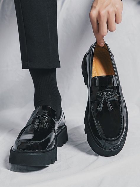 Men's Formal Thick Platform Leather Shoes, Height Increasing And Simple Design #fashion #sneakerstrends #summershoes #springshoes #iconic #aesthetic #fashionista #trainers #casual #mens. https://whispers-in-the-wind.com/category/mens/? Dress Shoes Men Loafers, Black Loafers Men, Official Shoes, Gents Shoes, Men Shoes Formal, Business Casual Shoes, Classy Shoes, Minimalist Shoes, Black Dress Shoes