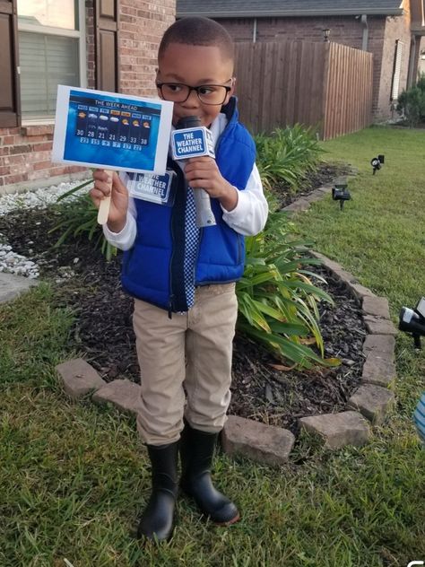 Kids Weatherman costume. Occupation Costumes Diy, Diy Community Helper Costume, Easy Career Day Costumes, Diy Career Day Outfits For Kids, Dress Up As A Teacher For Career Day, Meteorologist For Kids, Easy Career Day Costumes For Kids, Weather Man Costume, Diy Career Day Costumes For Kids