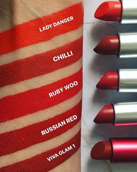 Top five fave red lipsticks, swatched. Orange tone 👉🏻 True Red 👉🏻Blue tone. Obviously Ruby Woo is in there! Which ones have you not tried?… Different Shades Of Red Lipstick, Mac Red Lipstick Shades, Which Red Lipstick For My Skin Tone, Cool Toned Red Lipstick, Shades Of Red Lipstick, Mac Swatches, Mac Lipstick Ruby Woo, Ruby Red Lipstick, True Red Lipstick