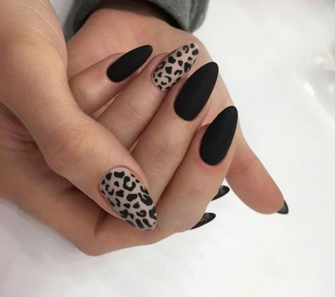 Leopard Nail Designs, Black Almond Nails, Cheetah Print Nails, Unghie Sfumate, Sassy Nails, Leopard Print Nails, Colorful Nails, Print Nails, Leopard Nails