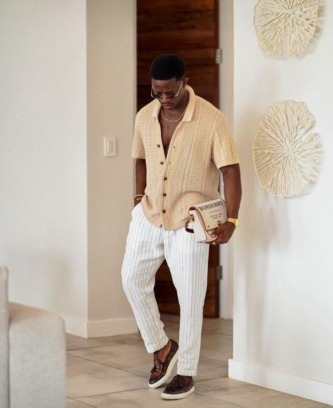 Black Men Casual Style, Office Old Money, Vacation Outfits Men, Guys Fashion Casual, Old Money Fashion, Mens Smart Casual Outfits, Money Fashion, Classy Outfits Men, Black Men Fashion Casual