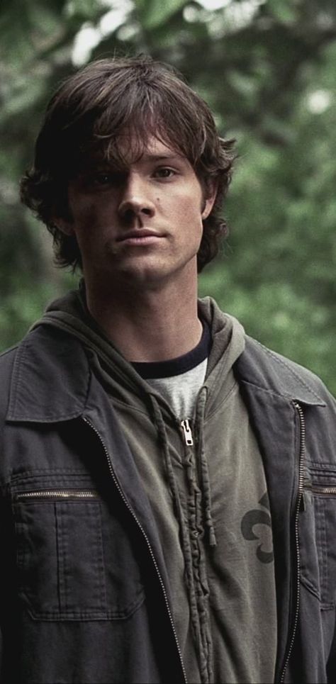 Jared Padalecki Wallpaper Aesthetic, Dean And Sam Winchester Wallpaper, Sam Winchester Wallpaper, Sam Winchester Aesthetic, Supernatural Jared Padalecki, Sam Winchester Shirtless Pictures, Young Sam Winchester, Sammy Supernatural, Season 1 Sam Winchester