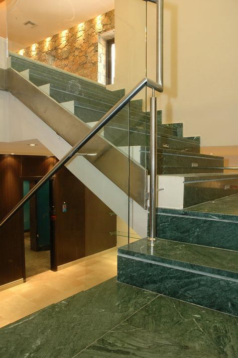 Stair with verde india marble Marble For Stairs, Porch Tiles, Granite Stairs, Entrance Outdoor, Stairs Outdoor, Entryway Decor Small, Staircase Designs, Porch Tile, Marble Staircase