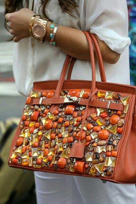 Designer Handbag Brands, Gucci Purses, Nyc Girl, Stylish Purse, Trendy Handbags, Best Handbags, Handbag Heaven, Hermes Handbags, Burberry Handbags