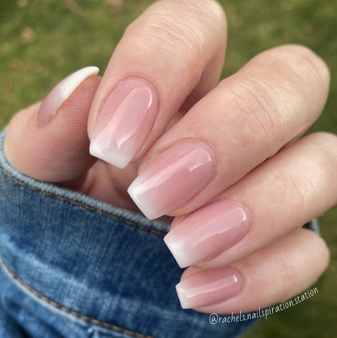 Pink Powder Nails, Unghie Sfumate, Work Nails, Cute Gel Nails, Bride Nails, White French, Short Acrylic Nails Designs, Pink Nail, Dip Powder Nails