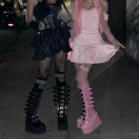 Outfits With Demonia Boots, Demonia Boots Outfit, Demonia Outfit, Playing With My Heart, Pink Alternative Fashion, Egirl Style, Demonia Boots, E Girl Outfits, Alt Clothes