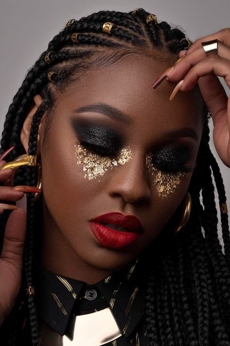 Goth Makeup Looks Black Women, Black Eyeshadow Red Lips, Pretty Goth Makeup, Glam Goth Makeup, Goth Aesthetic Makeup, Glam Smokey Eye Makeup, Derby Makeup, June Moodboard, Dark Photoshoot