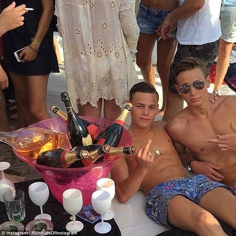 The Rich Kids of Instagram share their envy-inducing holiday snaps #dailymail Mean Girls Aesthetic, Luxury Lifestyle Couple, Rich Kids Of Instagram, Holiday Snaps, Super Rich Kids, Rich Lifestyle, Teen Life, K K, Rich Kids