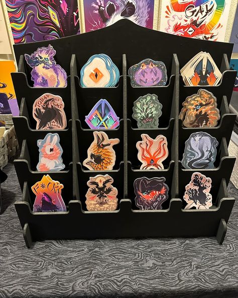 Artist Alley Sticker Display, Artist Alley Display Ideas Small, Stickers Display Ideas, Sticker Display Craft Show, Sticker Collection Display Ideas, Stickers Collection Display, Artist Alley Display, Artist Booth, Convention Display