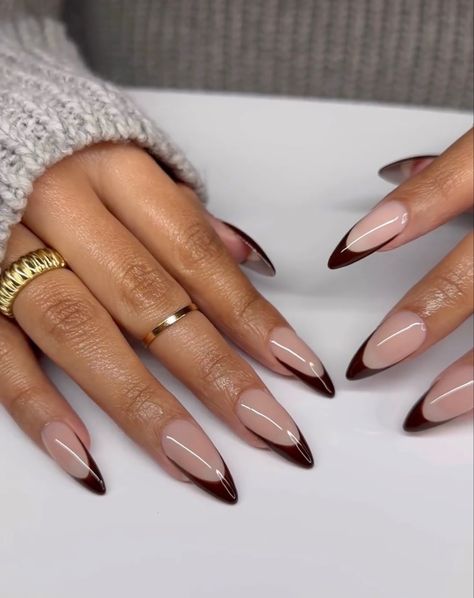 Brown Nail Almond Shape, Almond Nails Fall Colors Black Women, Dark Brown French Tip Nails Almond, Short Almond Manicure, Fall Nails 2023 Trends Almond, Trendy Almond Acrylic Nails, Fall Acrylic Nails Almond Shape, Nail Inspo Trendy Fall, Nail Ideas For Brown Skin Tone