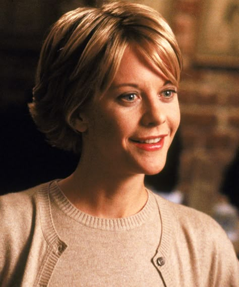 Meg Ryan Young, Meg Ryan Movies, Erin Gray, A Writer's Life, Meg Ryan, You've Got Mail, Romy Schneider, 90s Aesthetic, Julia Roberts