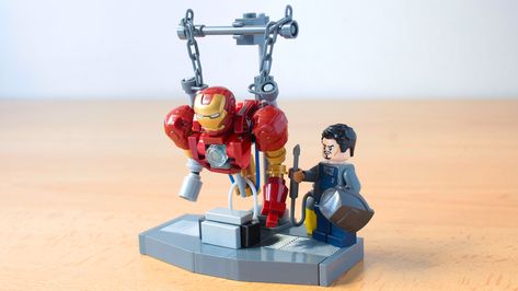 Lego Iron Man construction lab moc | Instructions: www.youtu… | Flickr Lego Minifigure Display, Lego Iron Man, Lego Dragon, Lego Machines, Lego Marvel's Avengers, Lego Sculptures, Construction Lego, Lego Custom Minifigures, Lego Robot