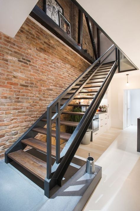 Industrial Stairs, Escalier Design, Open Staircase, Steel Stairs, Metal Stairs, Stairs Design Modern, Stairs Architecture, Stair Case, Lan Can