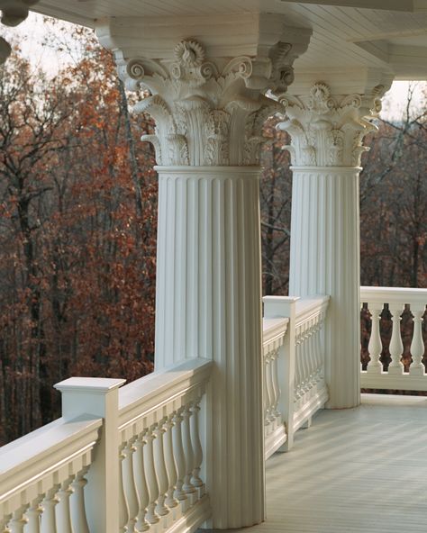 Porch with large round fluted columns with decorative caps Round Column, Architectural Columns, Decorative Columns, Porch Columns, Marble Columns, Column Design, Casas Coloniales, Southern Homes, Southern Home