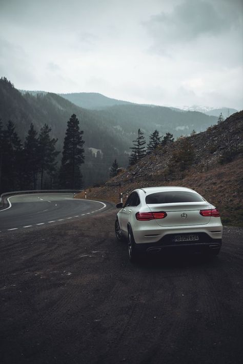 Mercedes Benz Gle Amg, Mercedes Gle Coupe, Mercedes Benz Glc Coupe, Glc Coupe, Gle Coupe, Car Throttle, Mercedes Sls, New Sports Cars, Mercedes Benz Glc