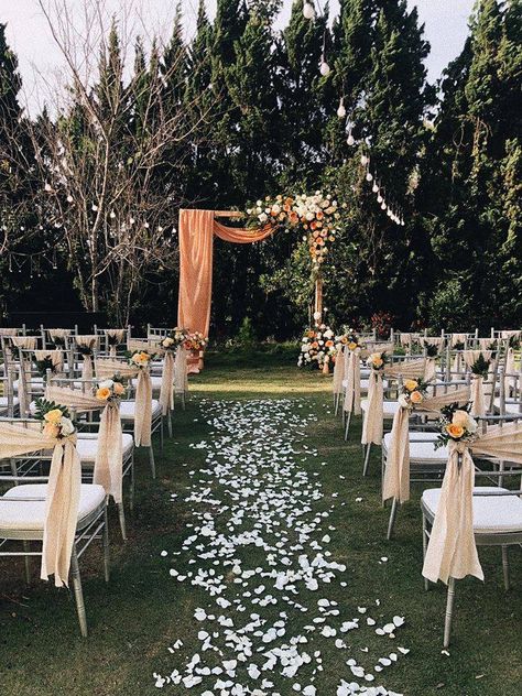 Wedding Decoration Idea, Ideas Wedding Decoration, Wedding Ceremony Decoration, Ceremony Decorations Outdoor, Decoration Ideas Wedding, Small Outdoor Wedding, Outdoor Tent Wedding, Wedding Ceremony Decorations Outdoor, Backyard Wedding Ceremony